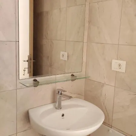 Delfini Pensjonat 3*