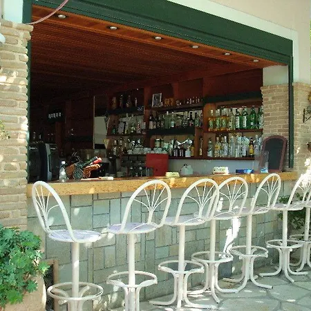 Delfini 2* Nydri (Lefkada)